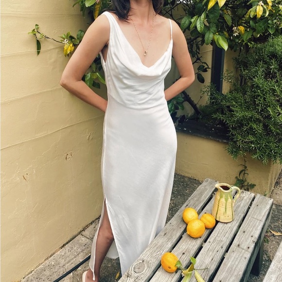 Leave Her Wilder Ricky Gown | Khaki | US 4 - Picture 4 of 10